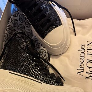 Alexander McQueen Black and White Textured Sneakers